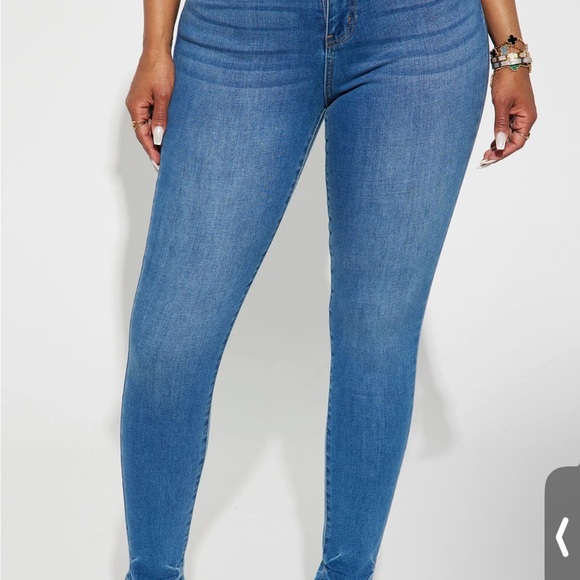 Fashion nova Hold You In Soft Stretch Skinny Jeans - Medium Wash 13 - Picture 3 of 3